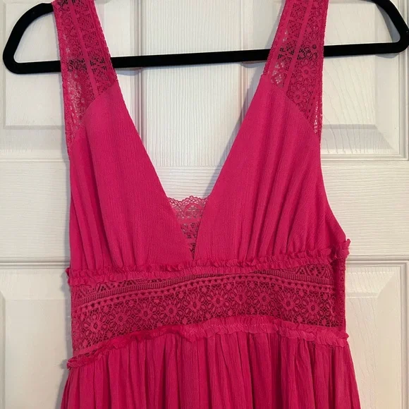NWOT Pink Maxi Dress - Picture 3 of 11